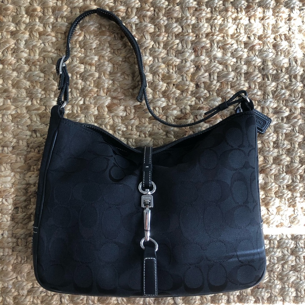 Coach Vintage 6091 Signature Hampton Baguette Fold-over Bag. Y2k